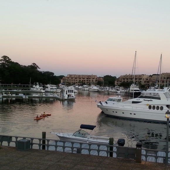 Meet your Posher, Jenny - Picture 1 of 1